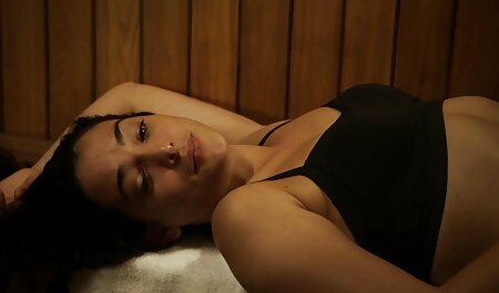 Russische Zelfgemaakte porno heerlijke sexfilm met massage